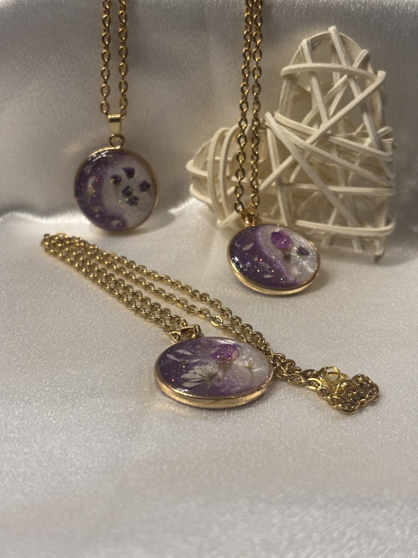 Pendentif rond doré. Chaîne 18po – Image 3